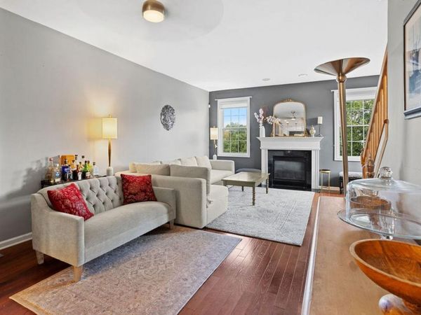400 Manchester Dr, Nutley, NJ 07110
