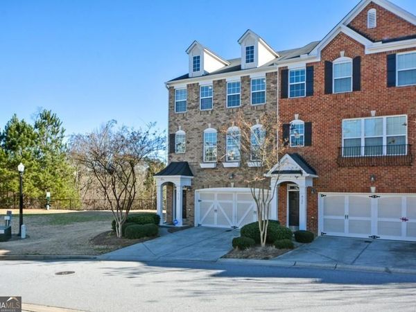 6135 Indian Wood Circle SE, Mableton, GA 30126