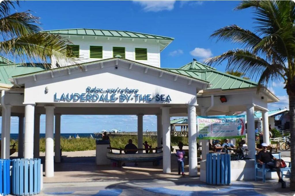 4411 E Tradewinds Avenue, Unit A-B, Lauderdale by the Sea, FL 33308 Photo