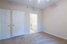 1035 Telfair Way photo 4