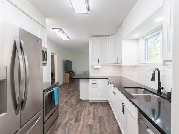 1017 18th Street S, Fargo, ND 58103