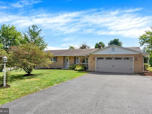 103 CLOVER LANE, HARRISBURG, PA 17112