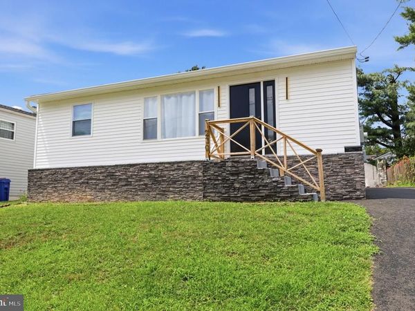 1230 HALL AVENUE , ABINGTON, PA 19001