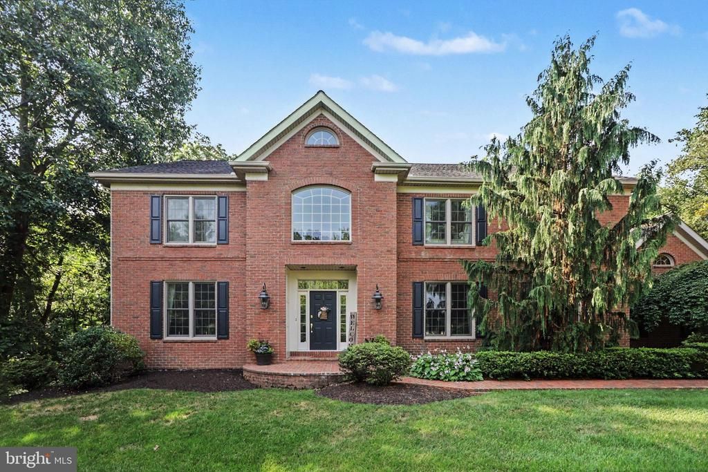 20 WHITE PINE DRIVE , HERSHEY, PA 17033