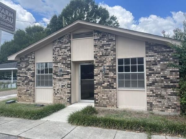 108 Allen St., Purvis, MS 39475