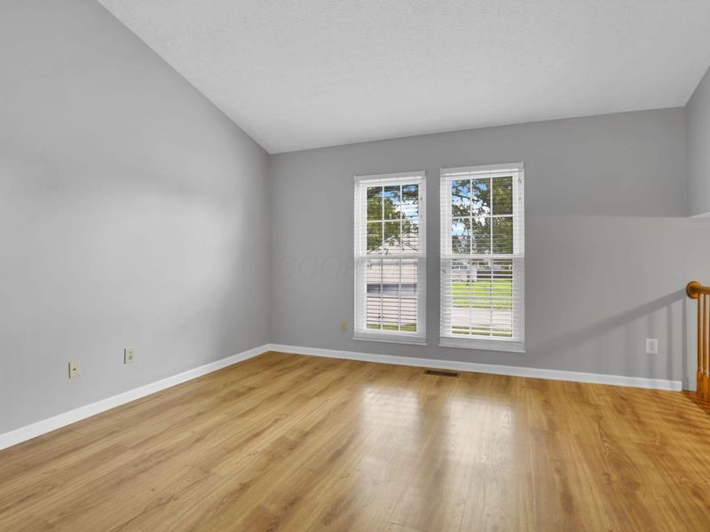 933 Briaro Street, Reynoldsburg, OH 43068 Photo 18