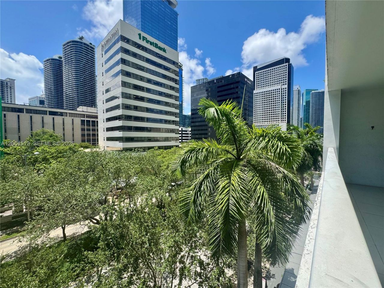 951 Brickell Ave , Unit 409, Miami, FL 33131 Photo