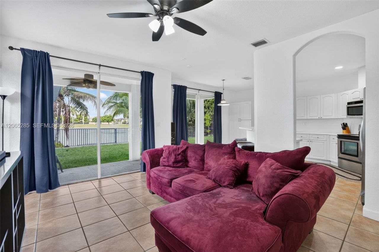 1458 SW 150th Ave, Miami, FL 33194 Photo