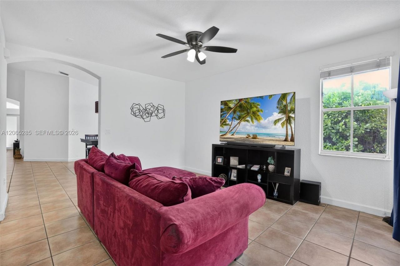 1458 SW 150th Ave, Miami, FL 33194 Photo