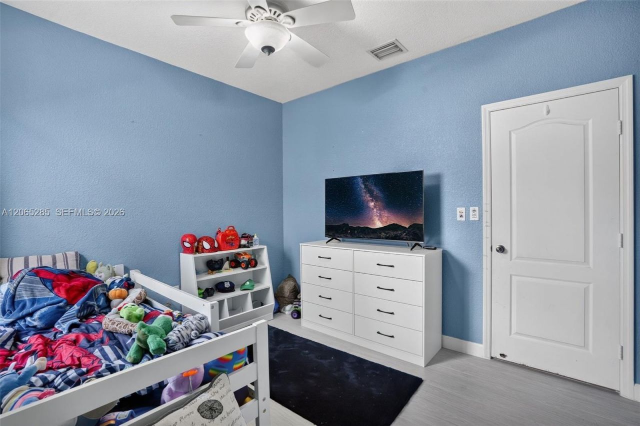 1458 SW 150th Ave, Miami, FL 33194 Photo