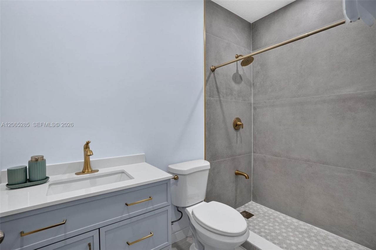 1458 SW 150th Ave, Miami, FL 33194 Photo