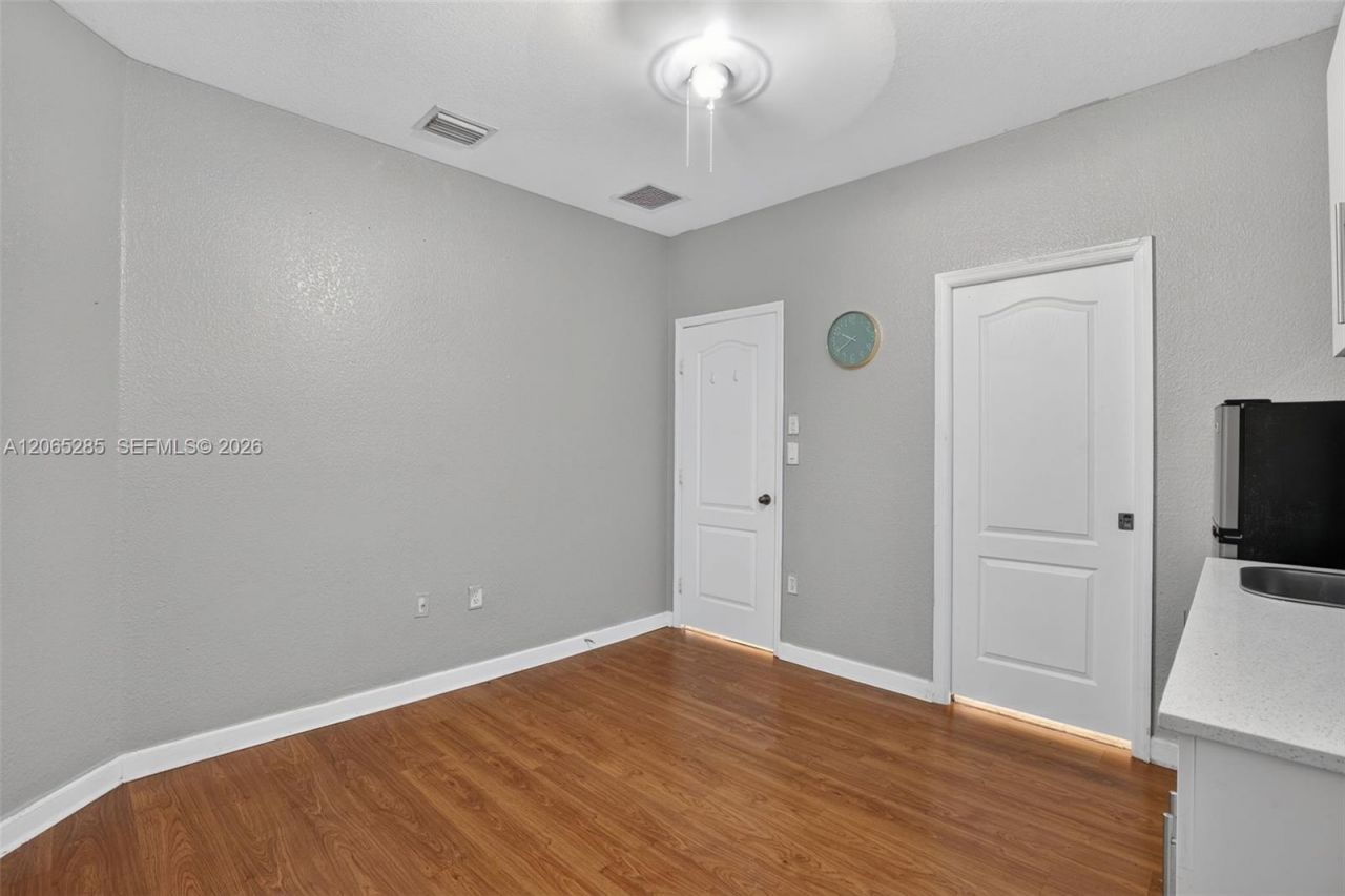 1458 SW 150th Ave, Miami, FL 33194 Photo