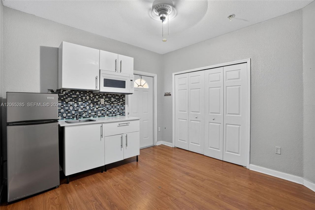1458 SW 150th Ave, Miami, FL 33194 Photo