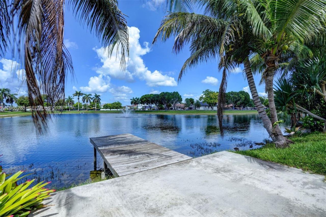 1458 SW 150th Ave, Miami, FL 33194 Photo