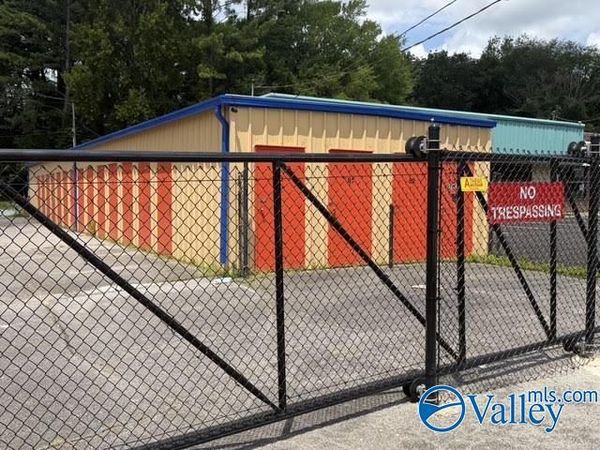 1104-1/2 S Jefferson Street, Athens, AL 35611