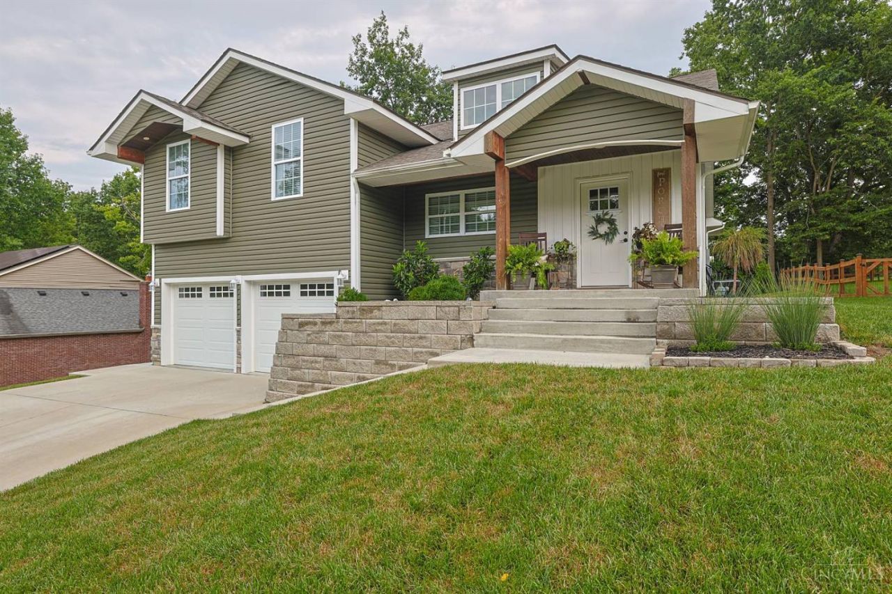 1698 Fieldcrest Drive, Lawrenceburg, IN 47025 Main Photo