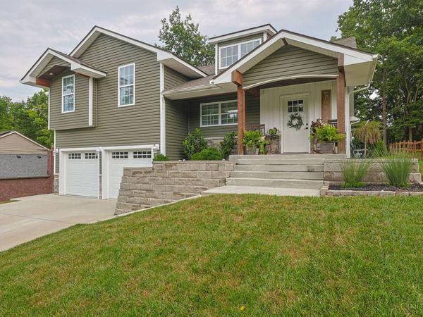 1698 Fieldcrest Drive, Lawrenceburg, IN 47025