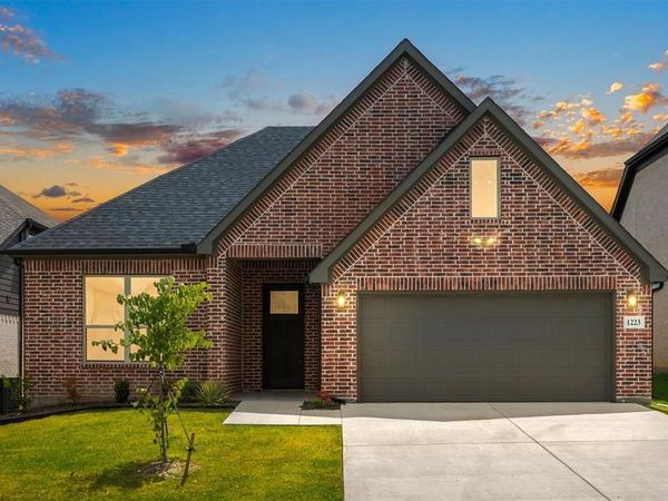 1223 Stagecoach Trail, Justin, TX 76247