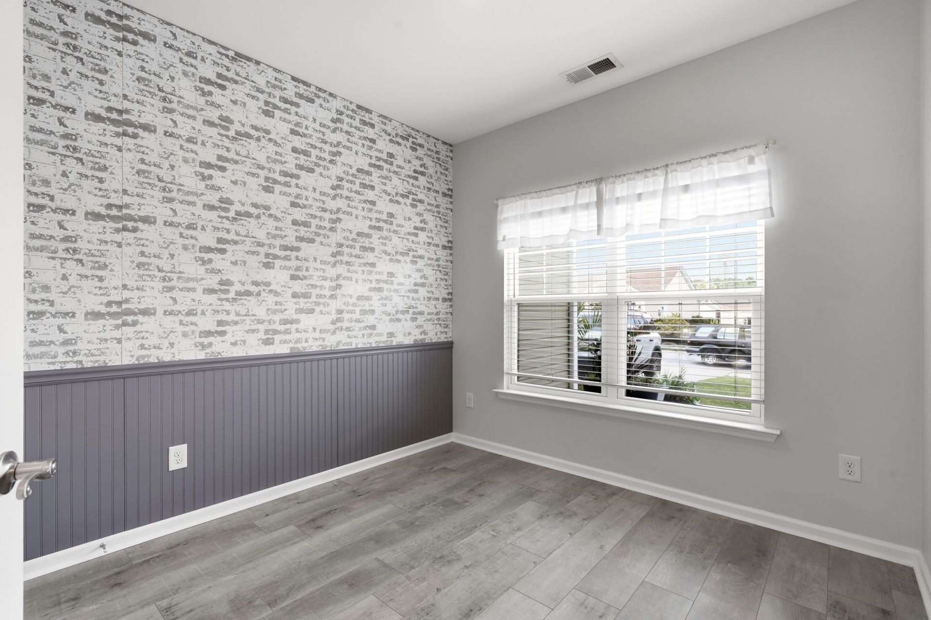 154 Springtide Dr. Photo 22
