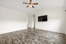 154 Springtide Dr. photo 4