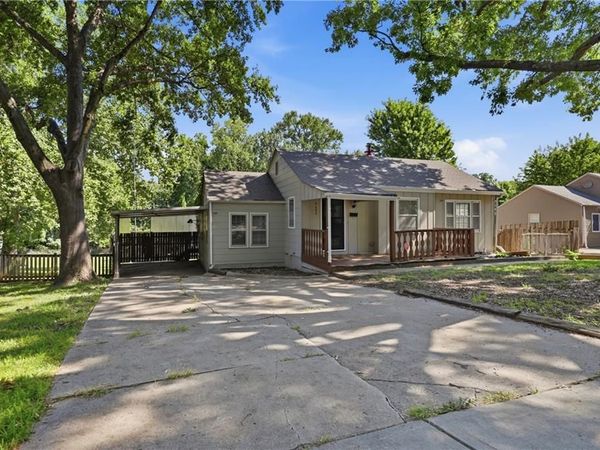 9604 E 67th Terrace, Raytown, MO 64133