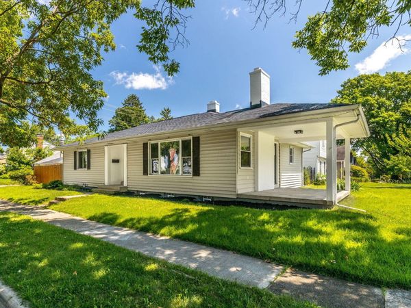 1074 Grandon Avenue, Columbus, OH 43209