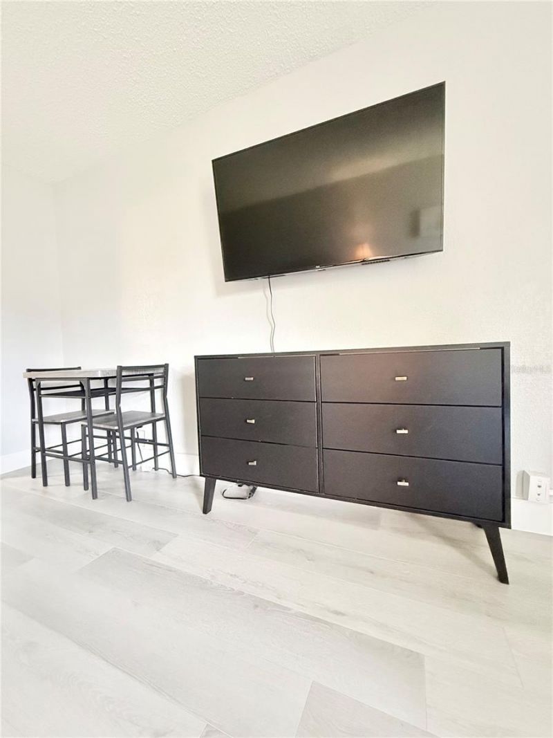7150 N Tamiami Trail, Unit C126, Sarasota, FL 34243 Photo