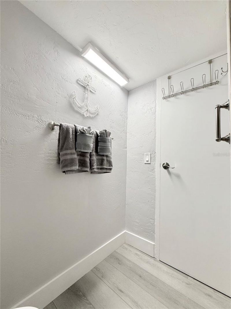 7150 N Tamiami Trail, Unit C126, Sarasota, FL 34243 Photo