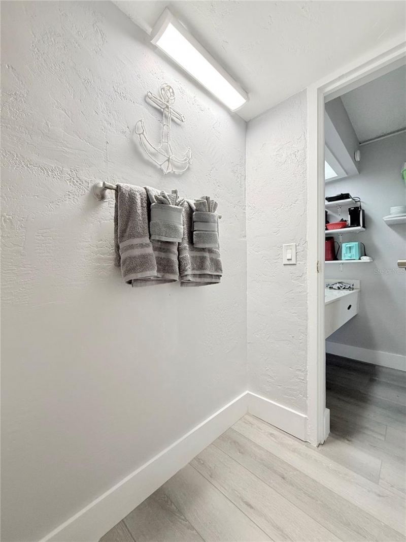 7150 N Tamiami Trail, Unit C126, Sarasota, FL 34243 Photo