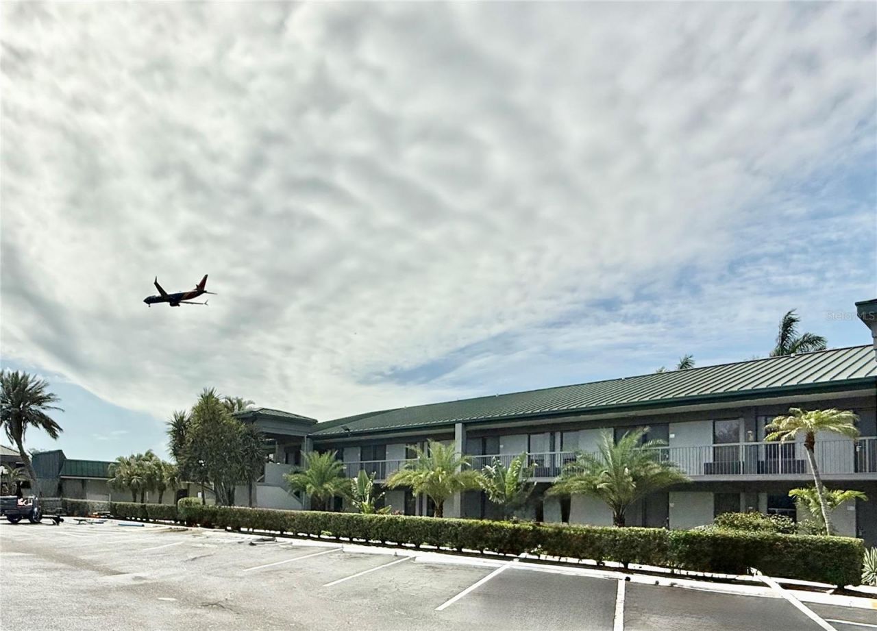 7150 N Tamiami Trail, Unit C126, Sarasota, FL 34243 Photo