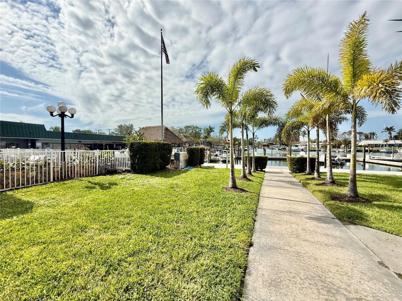 7150 N Tamiami Trail, Unit C126, Sarasota, FL 34243 Photo