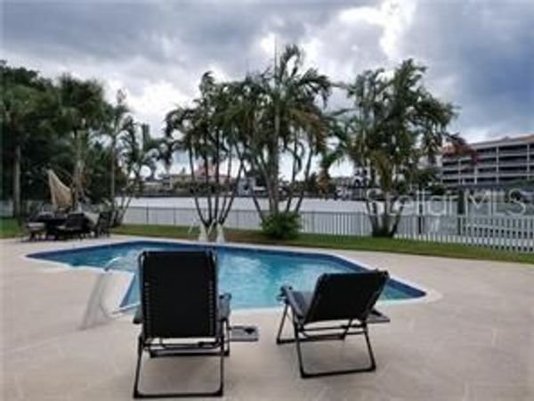 4000 BELLE VISTA DRIVE, ST PETERSBURG, FL 33706