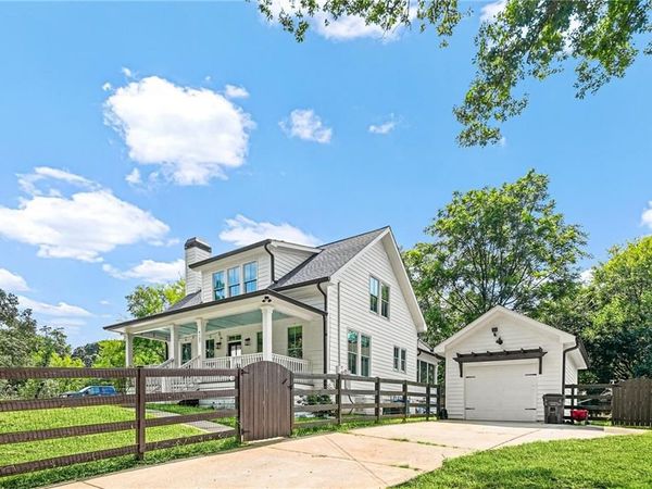 4137 Grogan Street NW, Acworth, GA 30101