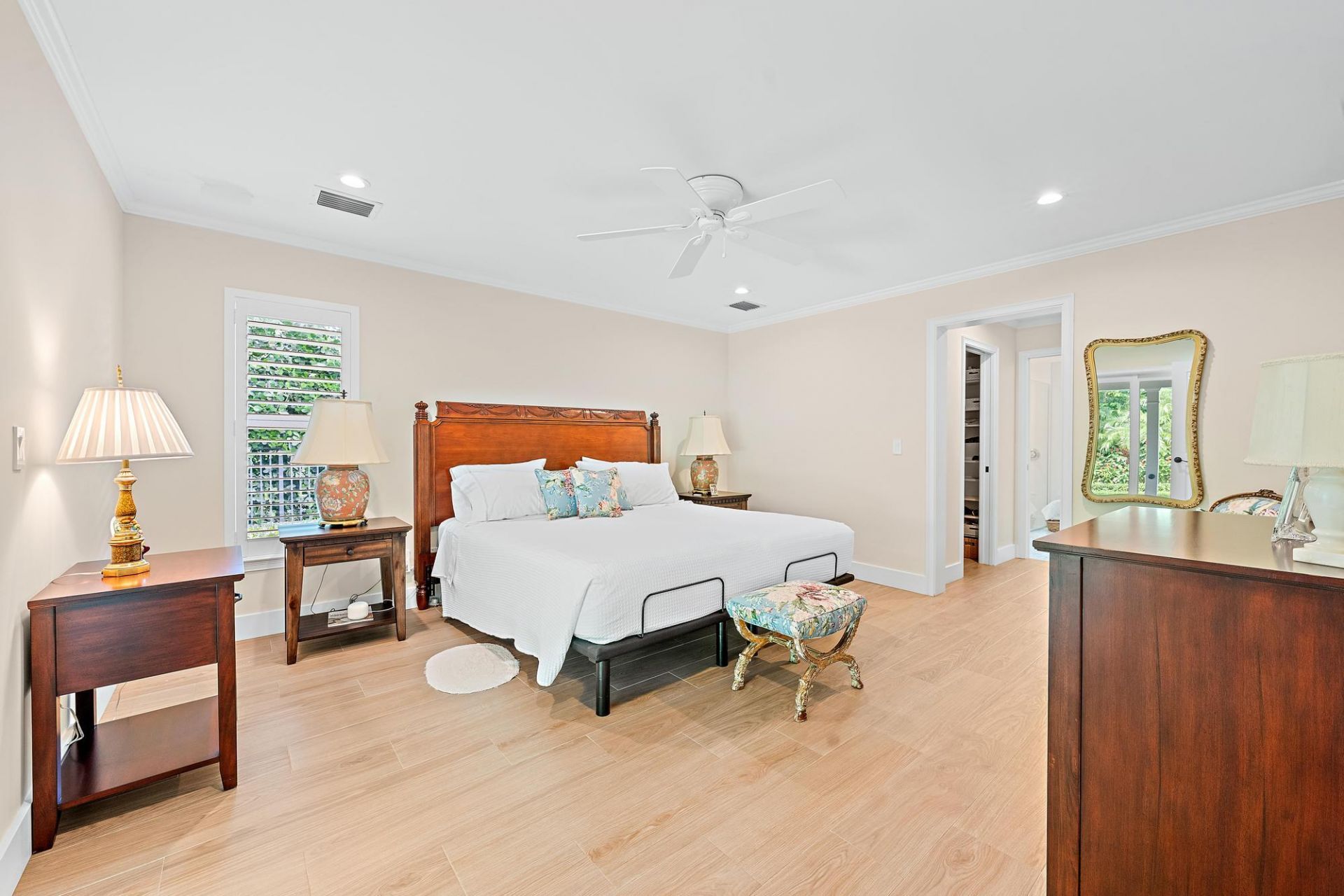 11785 Lake Shore Place, North Palm Beach, FL 33408 Photo