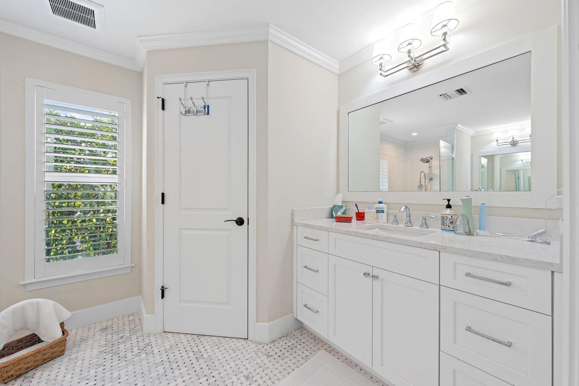 11785 Lake Shore Place, North Palm Beach, FL 33408 Photo