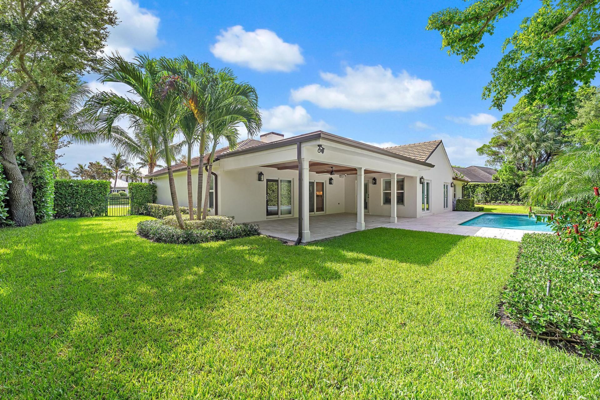 11785 Lake Shore Place, North Palm Beach, FL 33408 Photo