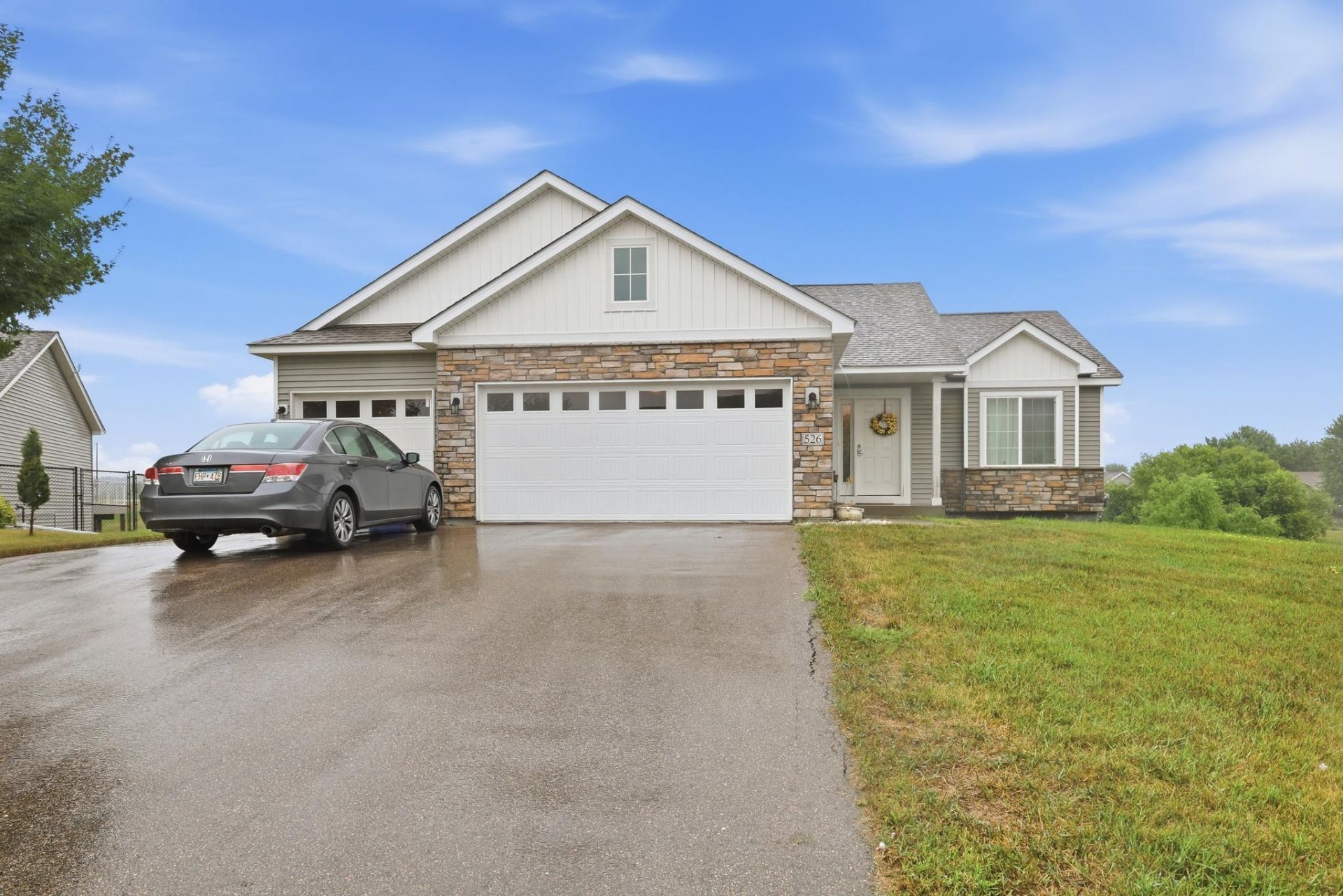 526 3rd Avenue Ne, Lonsdale, MN 55046 Main Photo