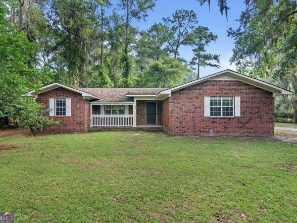 85 Waters Avenue, Allenhurst, GA 31301