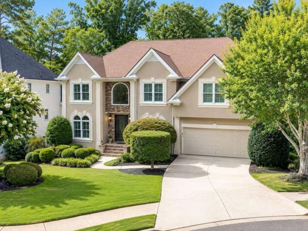 2306 Arabian Drive NE, Marietta, GA 30062