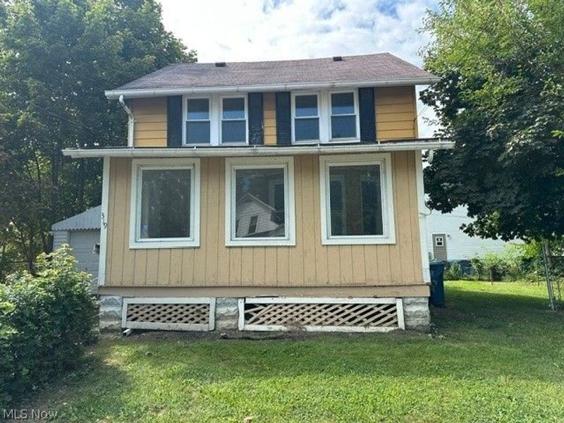 319 W 18th Street, Lorain, OH 44052 Photo 1