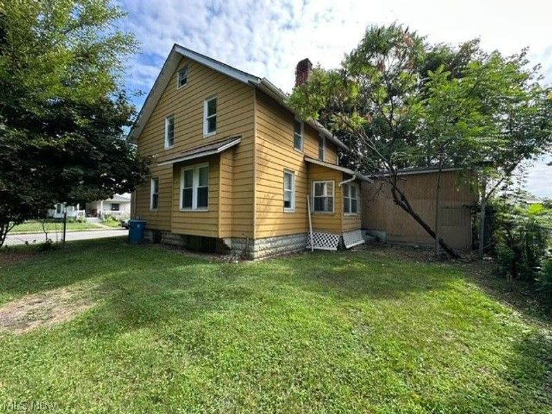 319 W 18th Street, Lorain, OH 44052 Photo 16