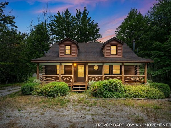 17708 120th Avenue, Nunica, MI 49448