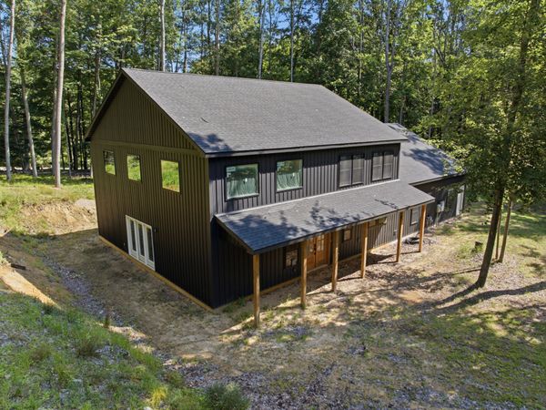 9810 Birdie Drive, Stanwood, MI 49346