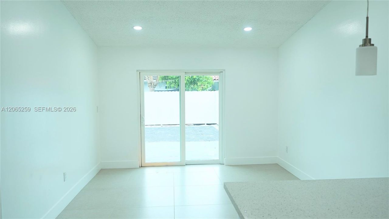 5661 W 21st Ave, Unit 5661, Hialeah, FL 33016 Photo
