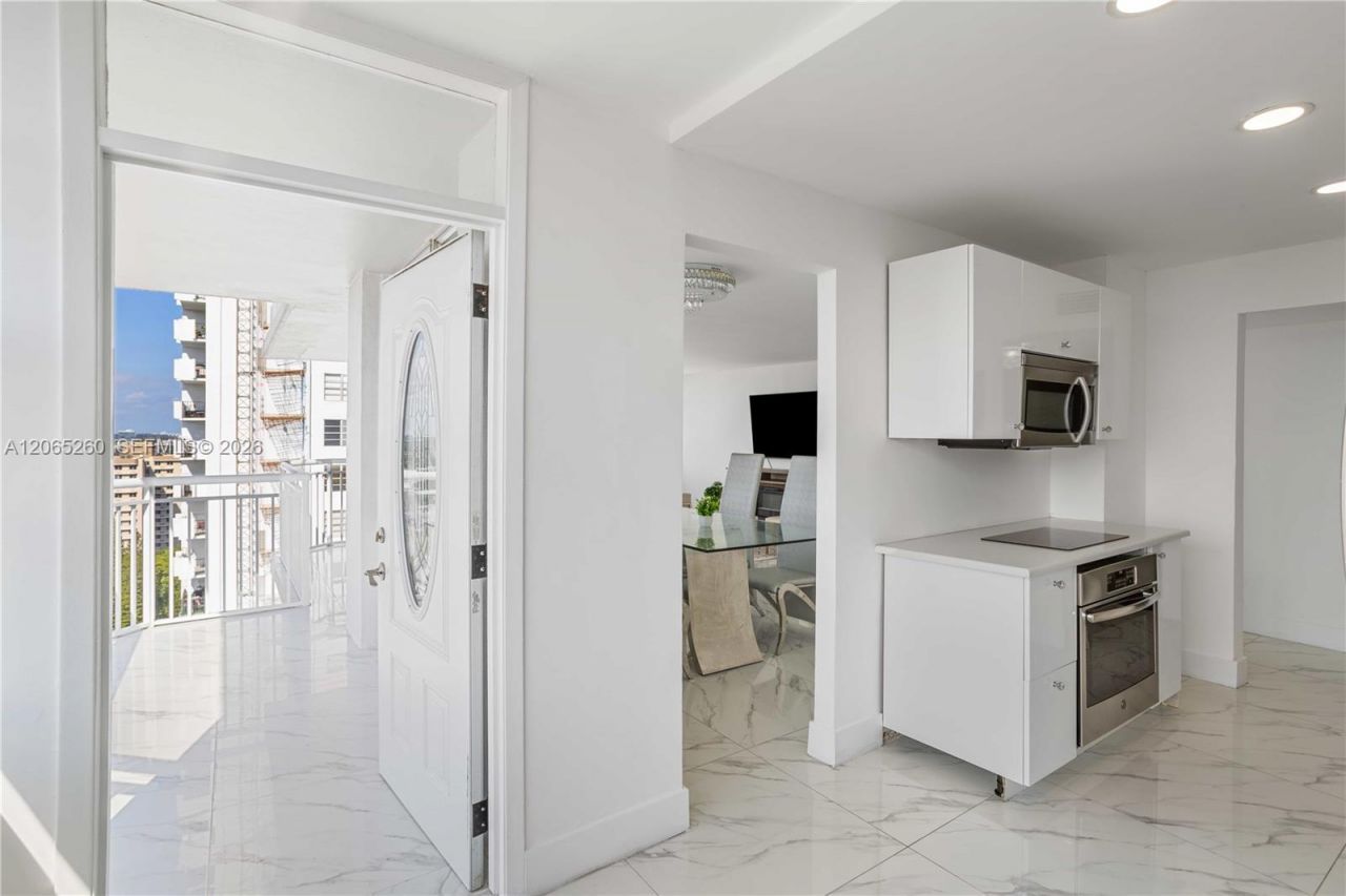 18051 Biscayne Blvd, Unit 1904-1, Aventura, FL 33160 Photo