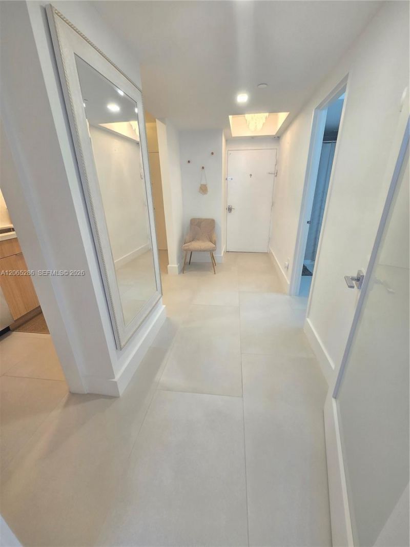 100 Lincoln Rd, Unit 931, Miami Beach, FL 33139 Photo