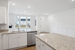 333 Deer Ridge Way photo 4