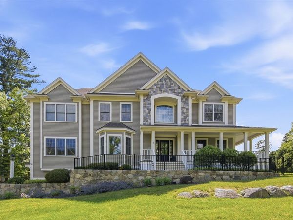 2 Norma Way, Middleton, MA 01949