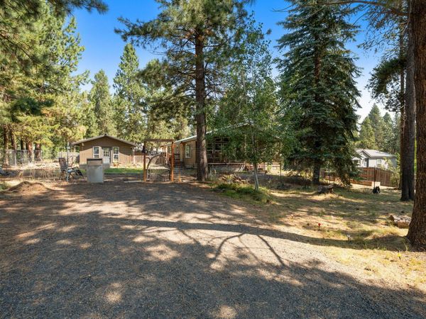 17274 Jacinto Road, Bend, OR 97707
