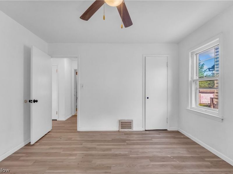 4758 E 88th Street, Garfield Heights, OH 44125 Photo 11